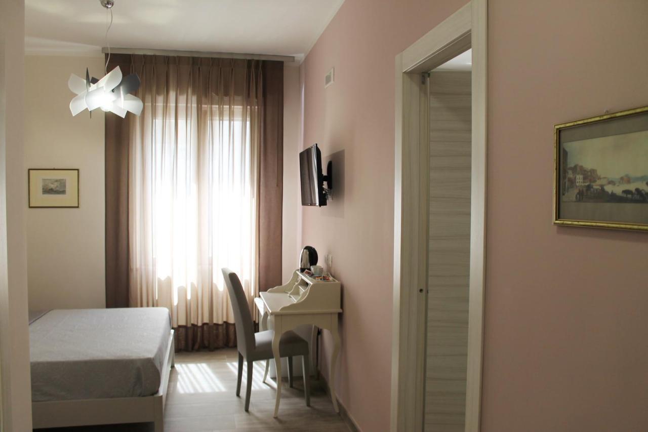 L'Acchiappasogni Vesuviano Guest House Portici Room photo